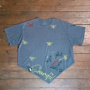 Shameful birds 🐦 and Bees 🐝 diamond cut t-shirt